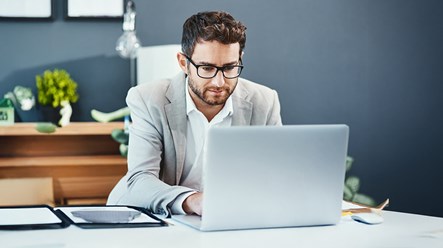 Dijitalleşmeyen KOBİ Kalmasın! Basit Adımlarla Teknolojiye Uyum Sağla